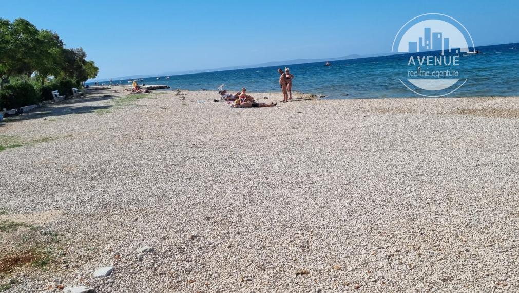 PREDANÉ 4-izbový apartmán, 80m od mora, Chorvátsko, Vir