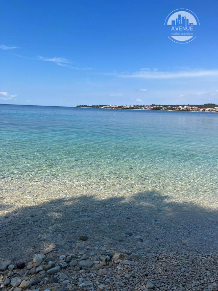 PREDANÉ 4-izbový apartmán, 80m od mora, Chorvátsko, Vir