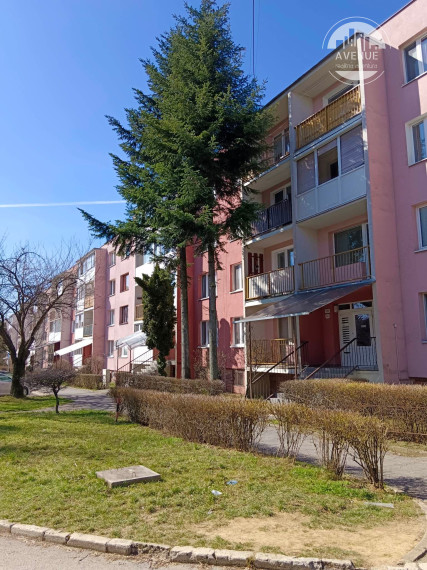 PRENAJATÉ-  2-izbový byt na prenájom - Mikovíniho ul.