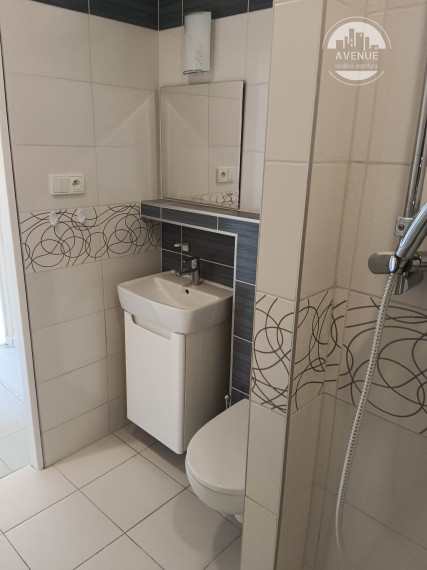 PRENAJATÉ  1 - izbový byt