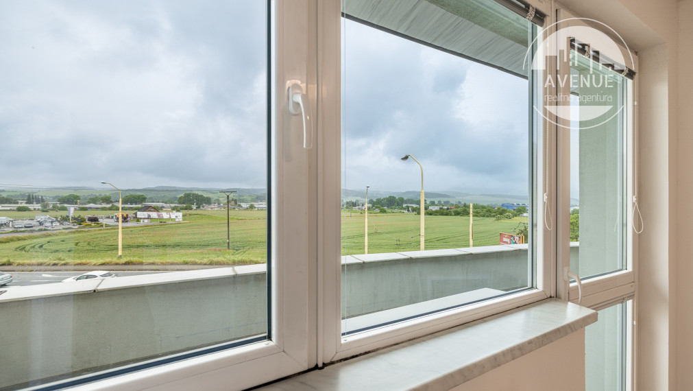 1- izbový zariadený byt s terasou