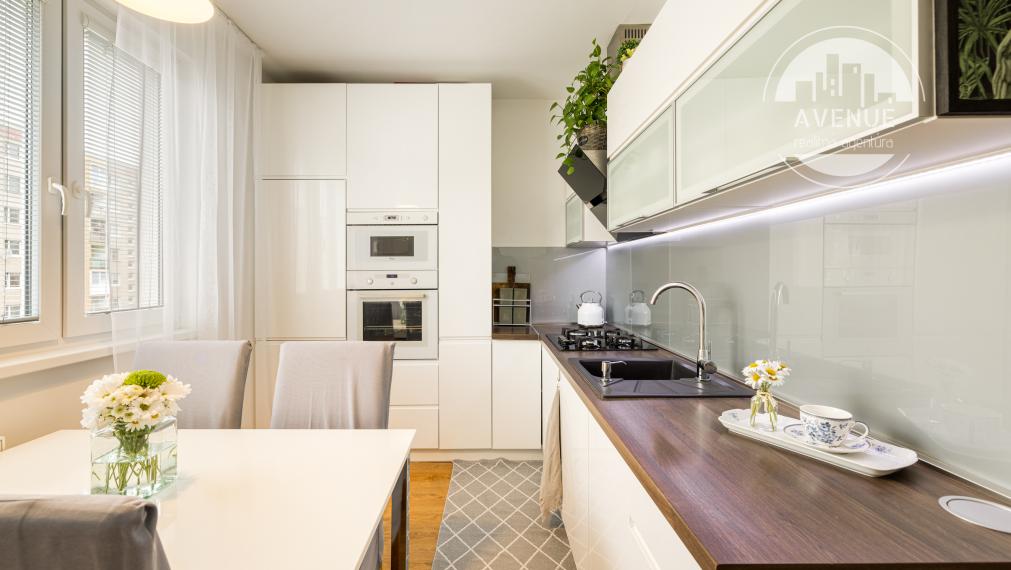 PREDANÉ - 3 izbový moderne zrekonštruovaný byt