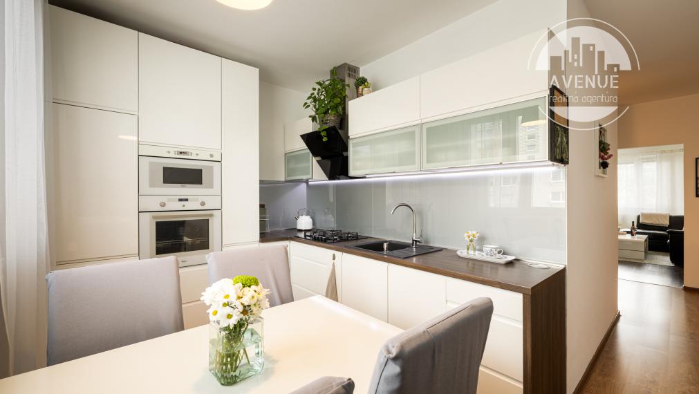 PREDANÉ - 3 izbový moderne zrekonštruovaný byt