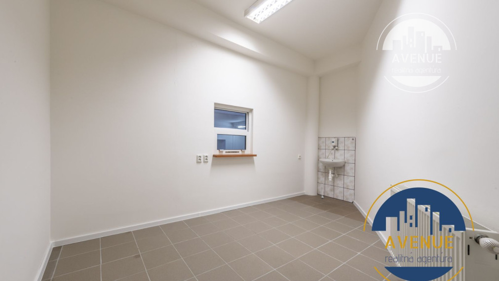 PRENAJATÉ * Kancelárske priestory, ambulancia, salón, obchod, výroba