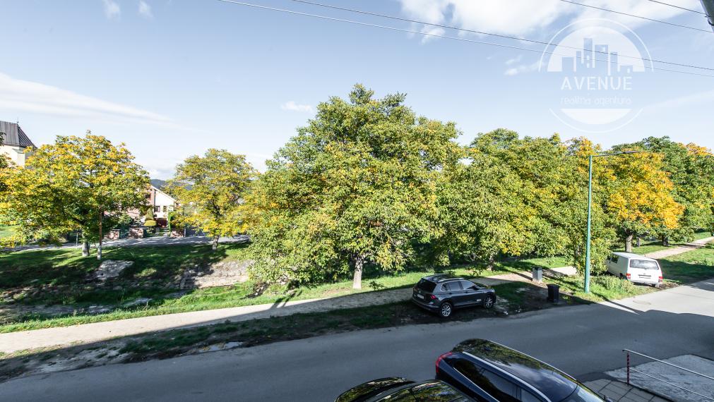 PRENAJATÉ -  1.5 izbový byt,kompletne zariadený