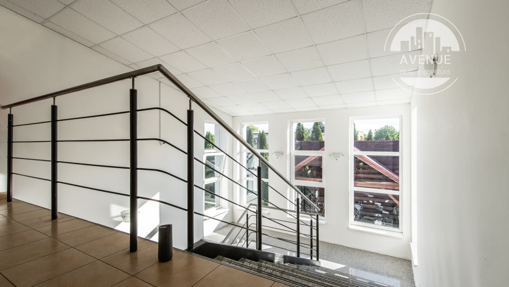 PRENAJATÉ -  1.5 izbový byt,kompletne zariadený