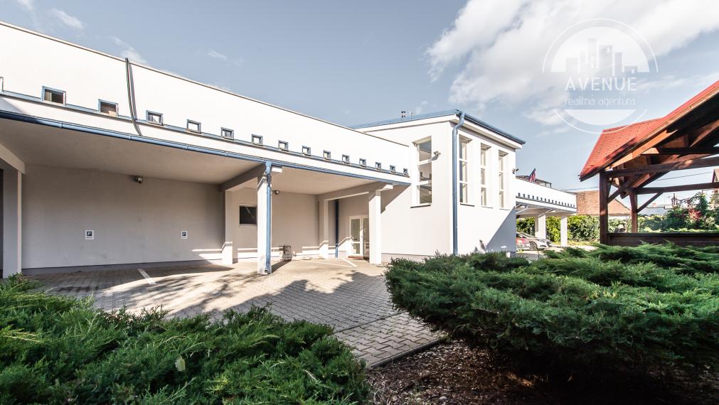 PRENAJATÉ -  1.5 izbový byt,kompletne zariadený