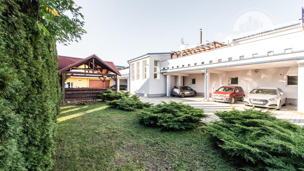 PRENAJATÉ -  1.5 izbový byt,kompletne zariadený