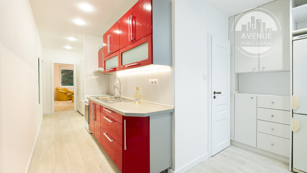 PREDANÉ * 4 izbový byt Volgogradská ulica ,96 m2