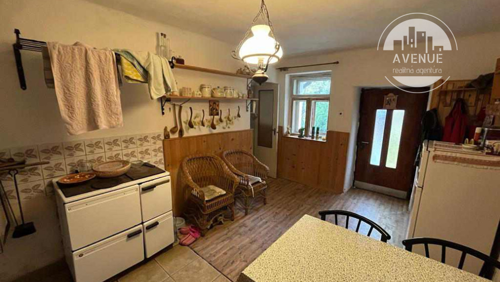 PREDANÉ - Rodinný dom s typickou zemplínskou architektúrou