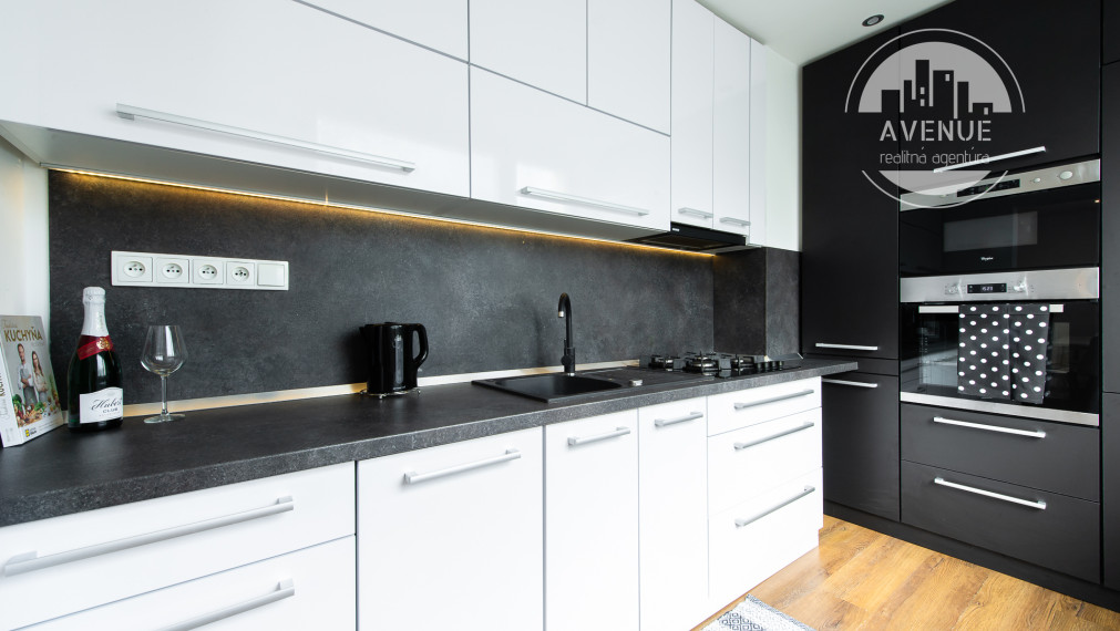 PRENAJATÉ -2 izbový zariadený byt na prenájom, Levočská ul.