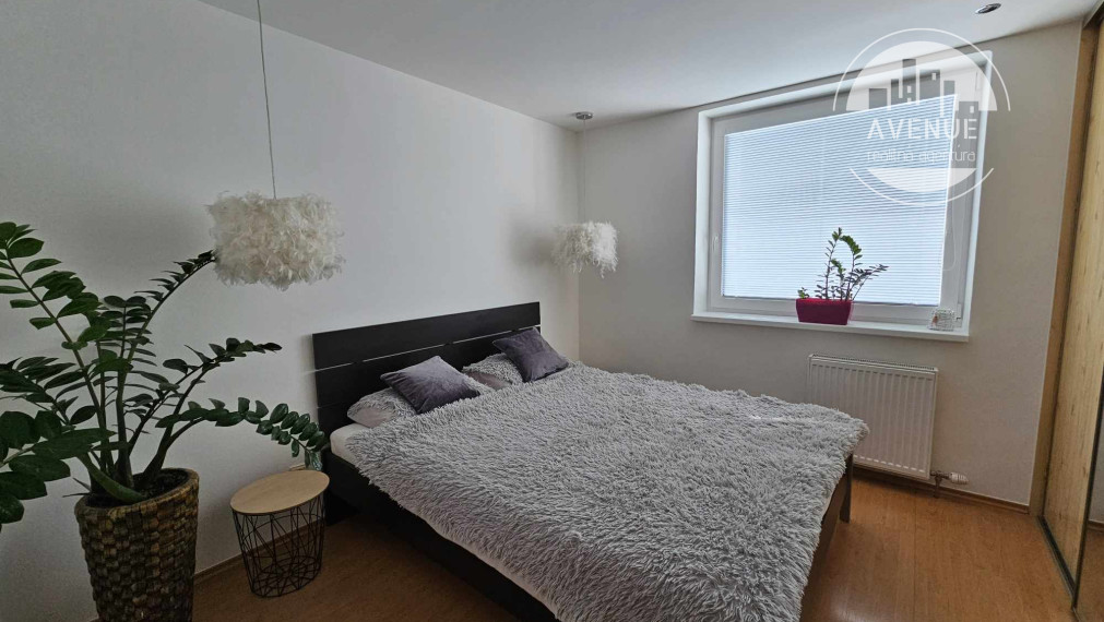 PRENAJATÉ   3 - izbový klimatizovaný apartmán