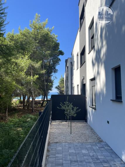 PREDANÉ - CHORVÁTSKO - VIR -  apartmány