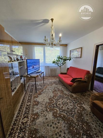 PREDANÉ   3 izbový byt, Levočská ulica, 2 balkóny