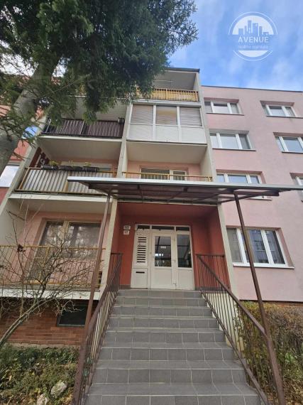 PREDANÉ  - 2 izbový byt - Mikovíniho ul. Košice