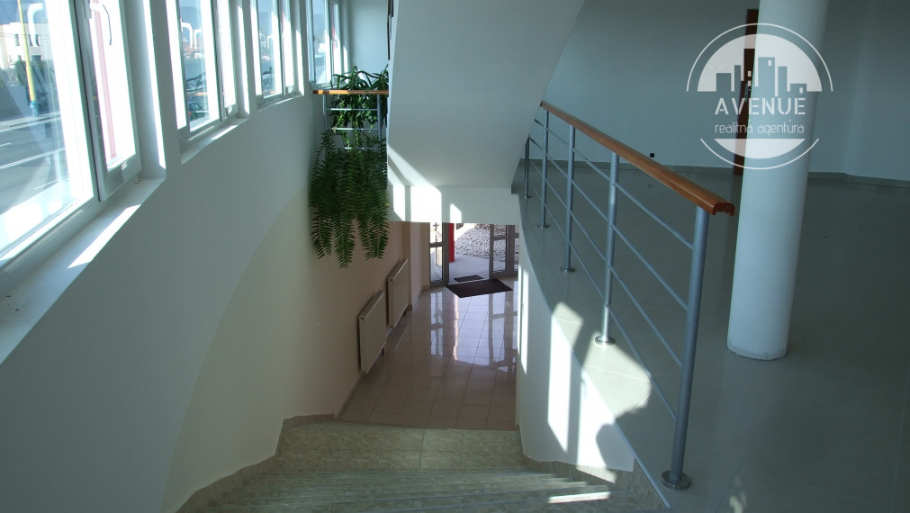 PRENAJATÉ - 1,5 izbový byt, ul. Vranovská - časť Nižná šebastová