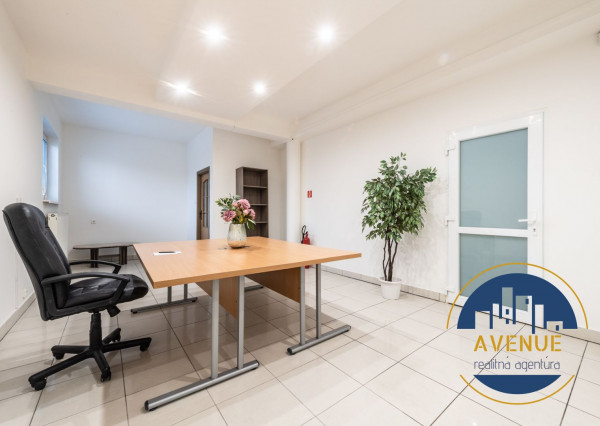 PRENAJATÉ * Kancelárske priestory, ambulancia, salón, obchod, výroba