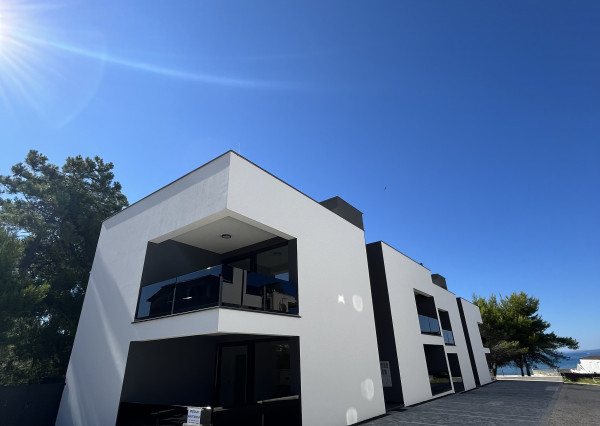 PREDANÉ - CHORVÁTSKO - VIR -  apartmány