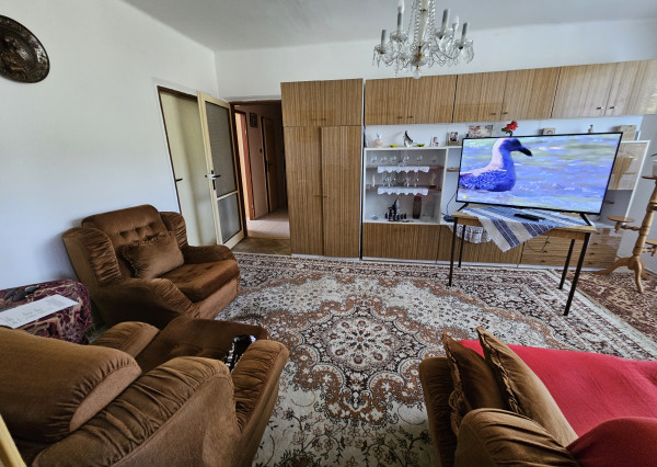 PREDANÉ   3 izbový byt, Levočská ulica, 2 balkóny