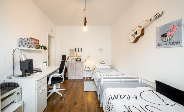 PREDANÉ - 3 izbový moderne zrekonštruovaný byt - fotografia 5