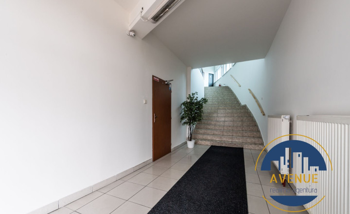 PRENAJATÉ * Kancelárske priestory, ambulancia, salón, obchod, výroba - fotografia 4