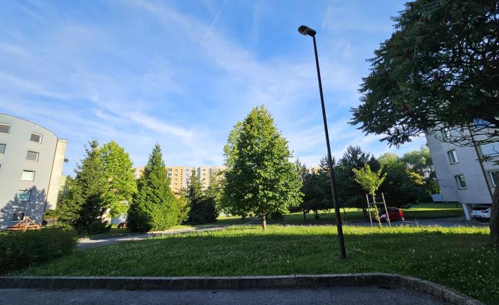 PRENAJATÉ   3 - izbový klimatizovaný apartmán - fotografia 19