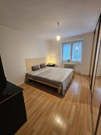 PRENAJATÉ  2 izbový byt na prenájom - ul. Obrancov mieru - fotografia 2