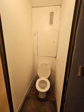 PREDANÉ  - 2 izbový byt - Mikovíniho ul. Košice - fotografia 15