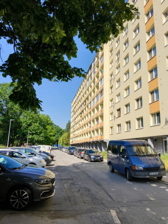 * PRENAJATÉ - 1 - izbový byt - fotografia 9